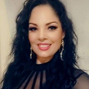 Meet your Posher, Maribel